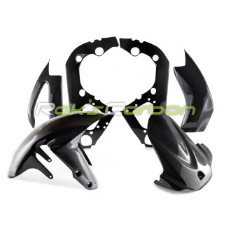 Kit de carbono Suzuki...